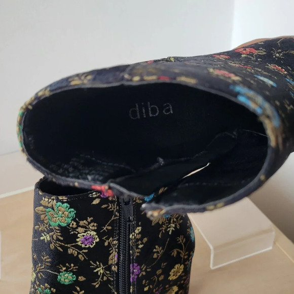 Diba Ankle Floral Satin Sequin Zip-Up Women’s Boots (Size: 6½ Medium) - Picture 2 of 13